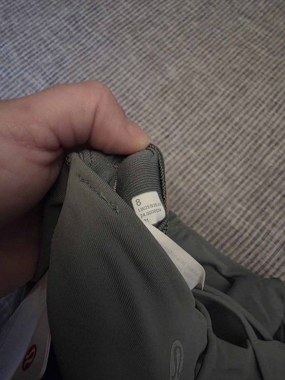 NWT New Lululemon Energy Scoop Sports Bra size 8 Grey Eucalyptus GREU Green - Picture 6 of 6